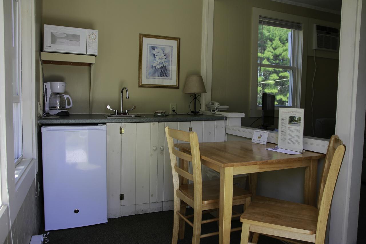 Kennebunk Gallery Motel And Cottages Экстерьер фото